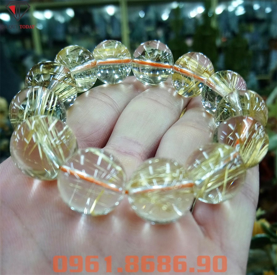Vòng tay đá phong thủy thạch anh tóc vàng